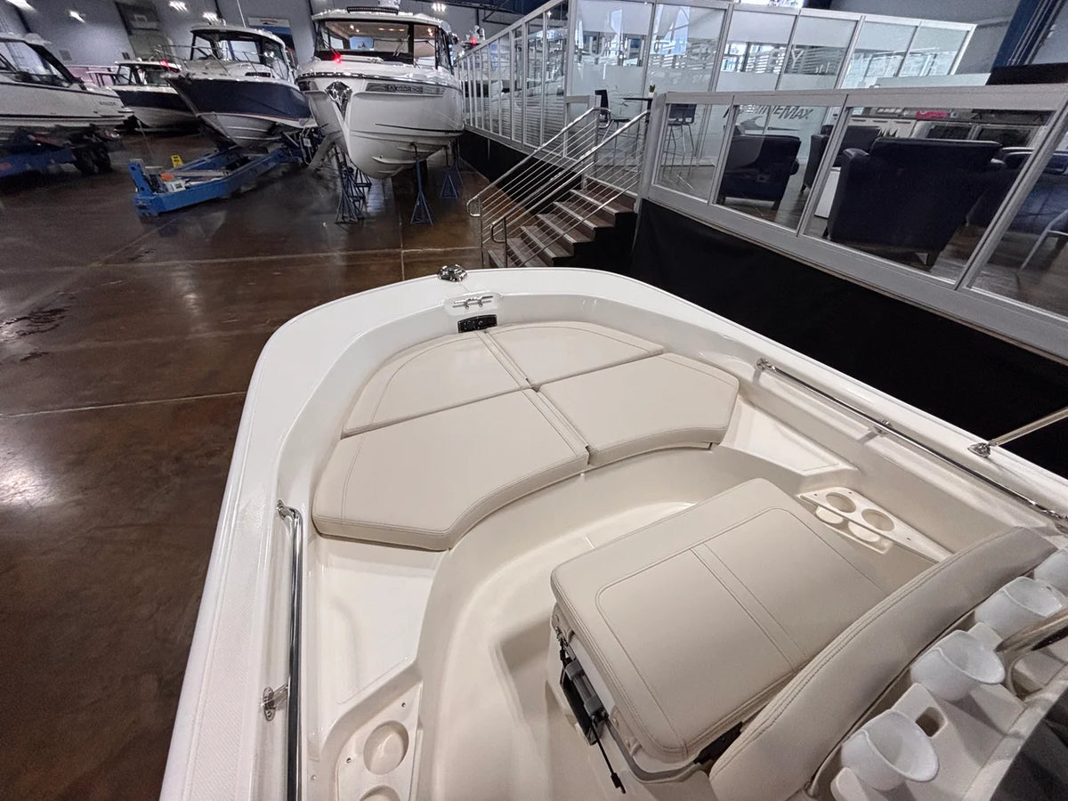 2027 Boston Whaler 170 Montauk 17.0 feet, Clearwater, Florida #11