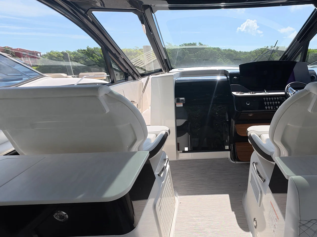 2026 Sea Ray Sundancer 370 Outboard 37.0 feet, Cumming, Georgia #12