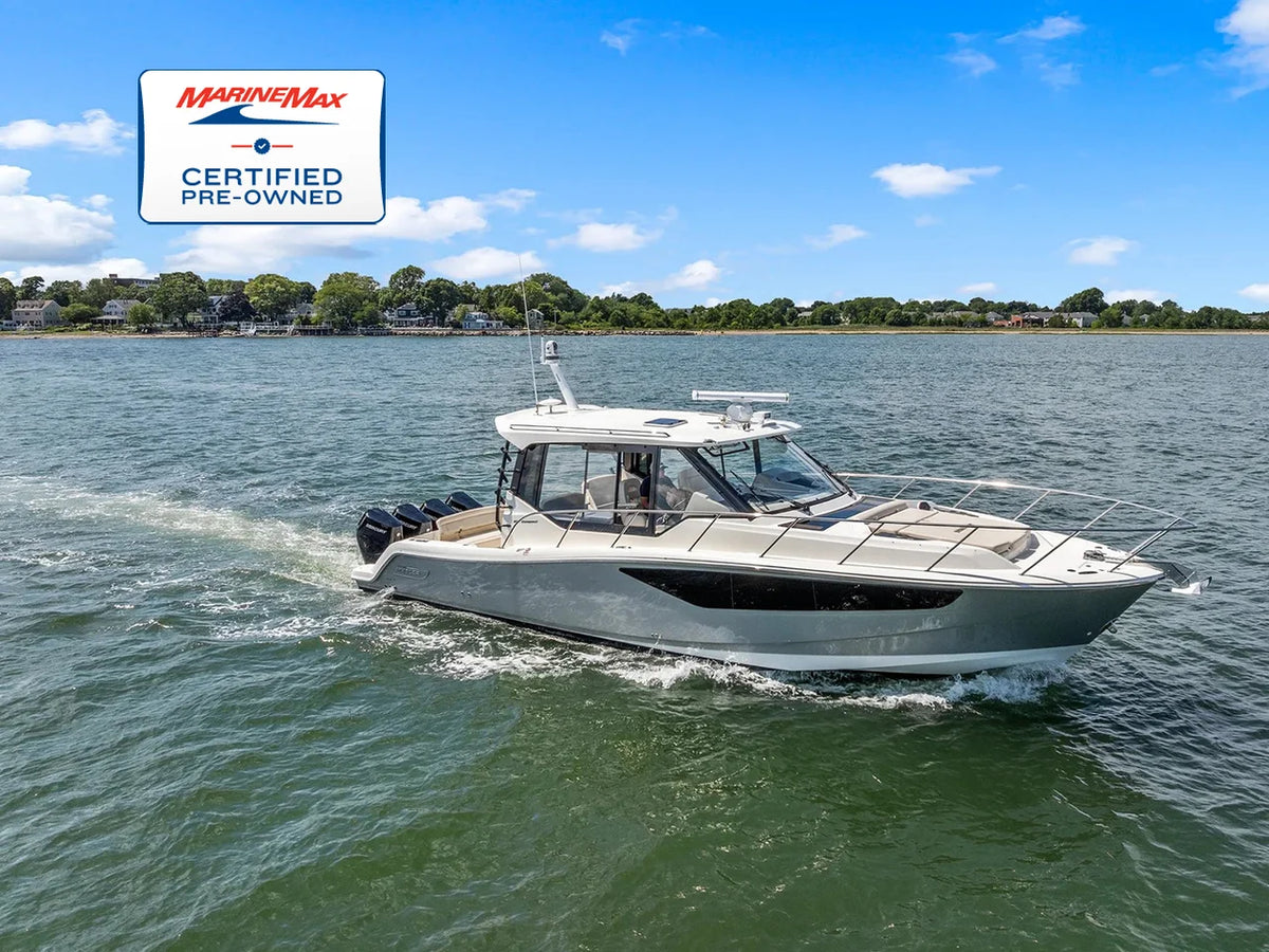 2025 Boston Whaler 405 Conquest 40.0 feet, Quincy, MA #1