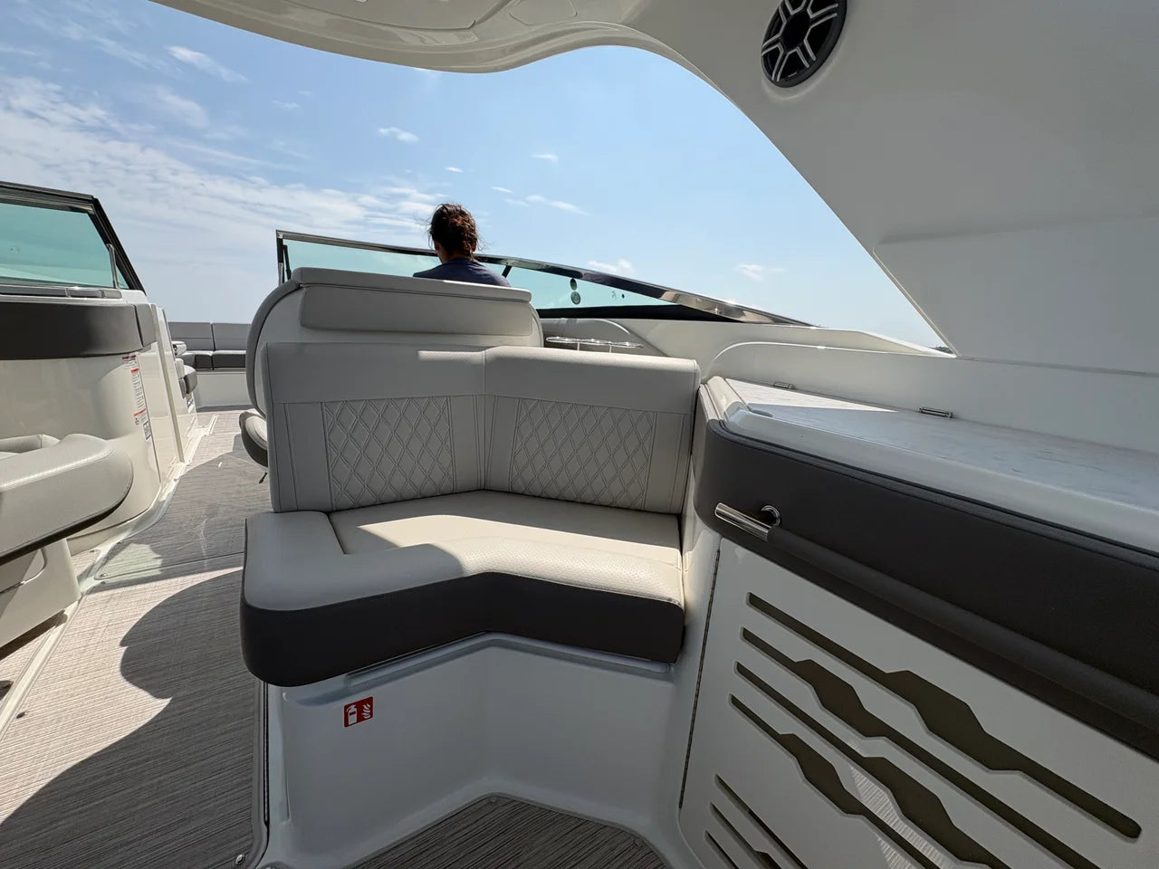 2026 Sea Ray SLX 310 Outboard 31.0 feet, Seabrook, TX #24