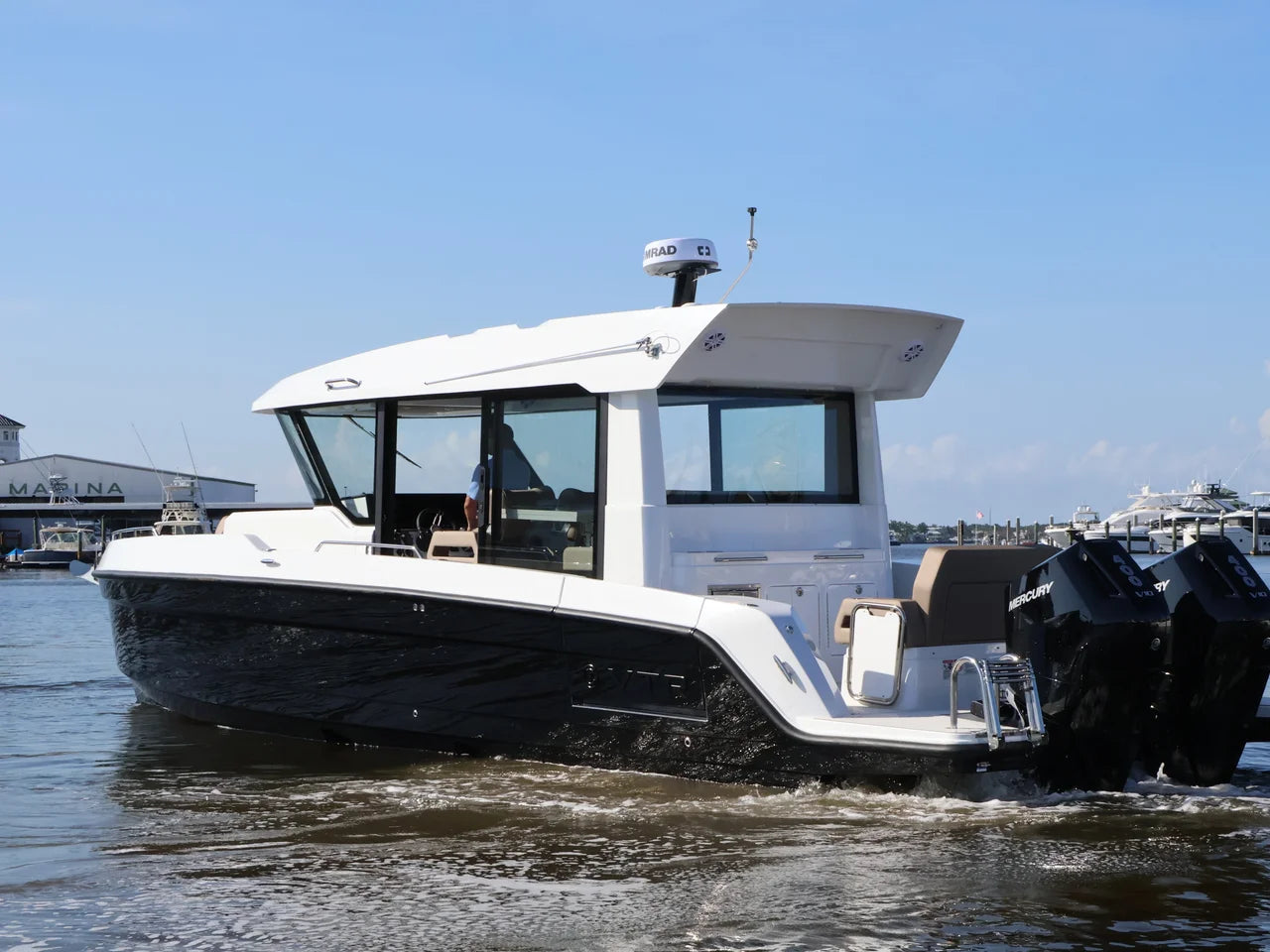 2026 Cruisers Yachts 38 VTR EC 38.0 feet, Naples, Florida #20