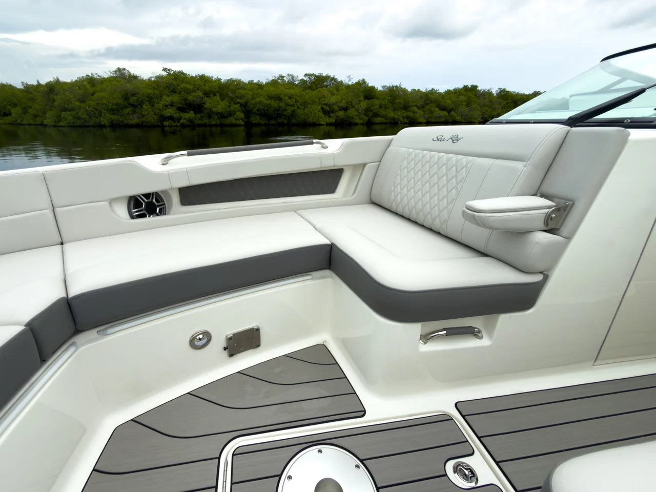 2027 Sea Ray SLX 310 Outboard 31.0 feet, Fort Myers, FL #23