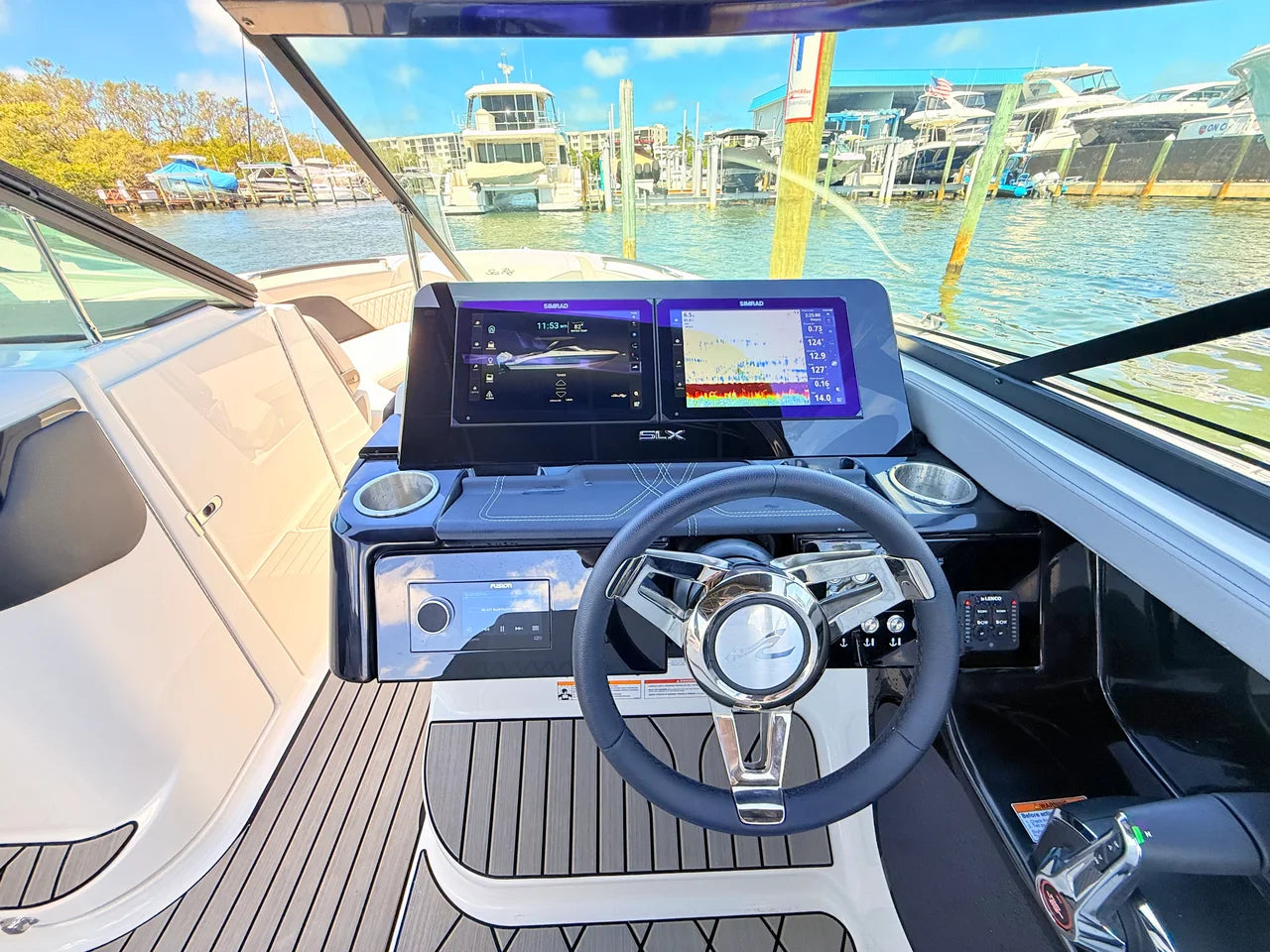 2026 Sea Ray SLX 280 Outboard 28.0 feet, St. Petersburg, Florida #52