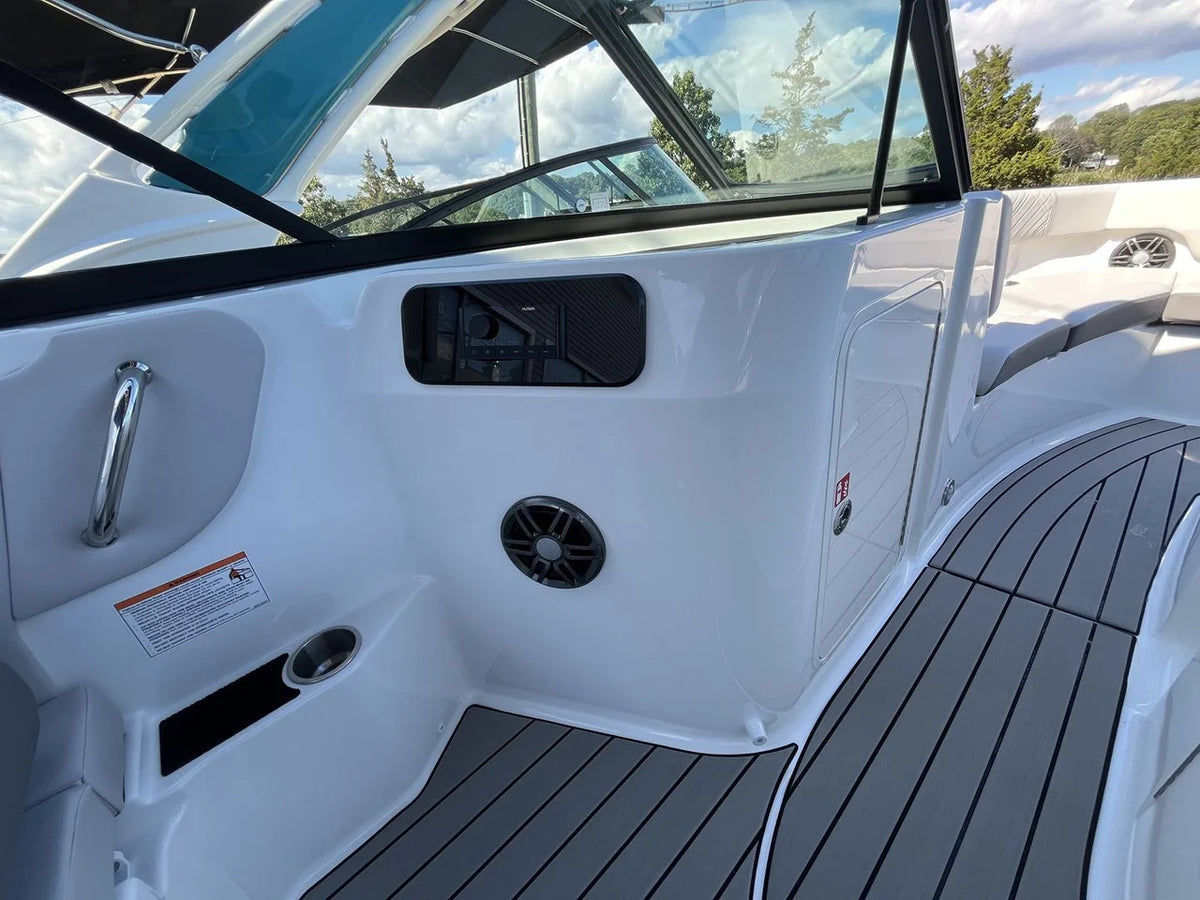 2026 Sea Ray SDX 230 Outboard 23.0 feet, Westbrook, Connecticut #16