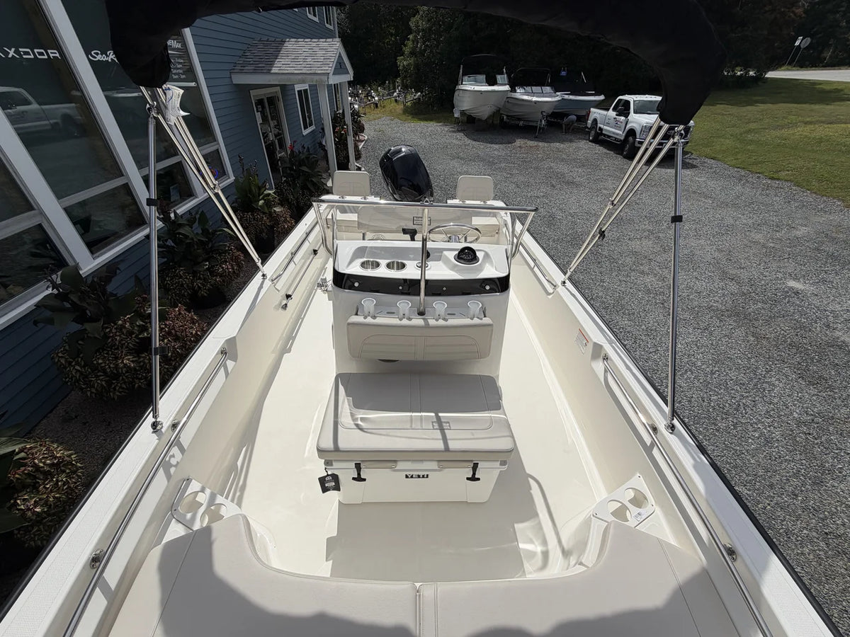 2027 Boston Whaler 190 Montauk 19.0 feet, Wakefield, RI #14