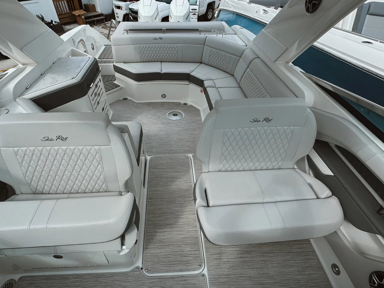 2026 Sea Ray SLX 310 Outboard 31.0 feet, Jupiter, Florida #21