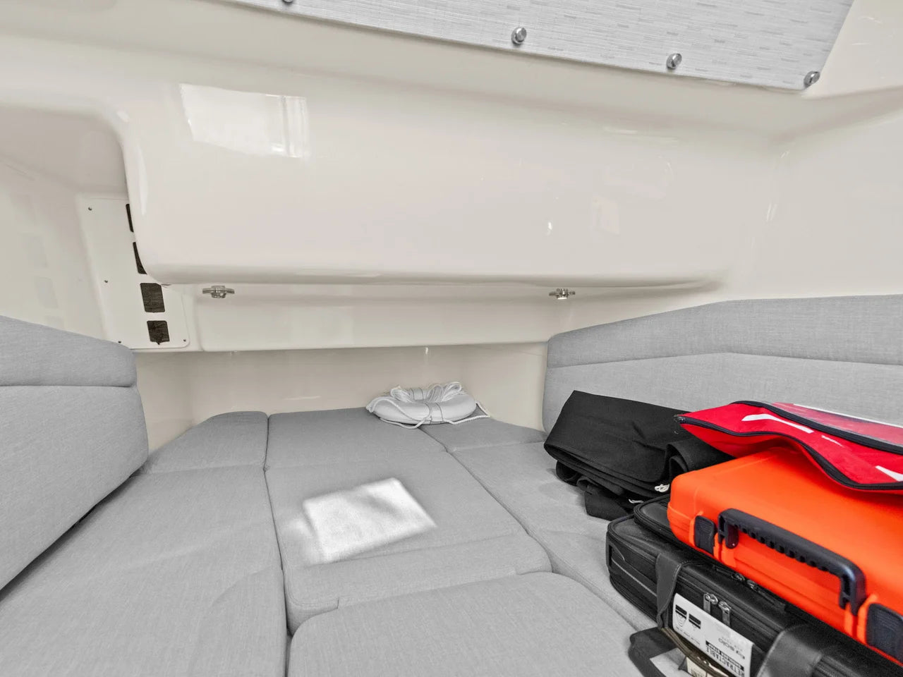 2024 Boston Whaler 380 Outrage 38.0 feet, Quincy, MA #31