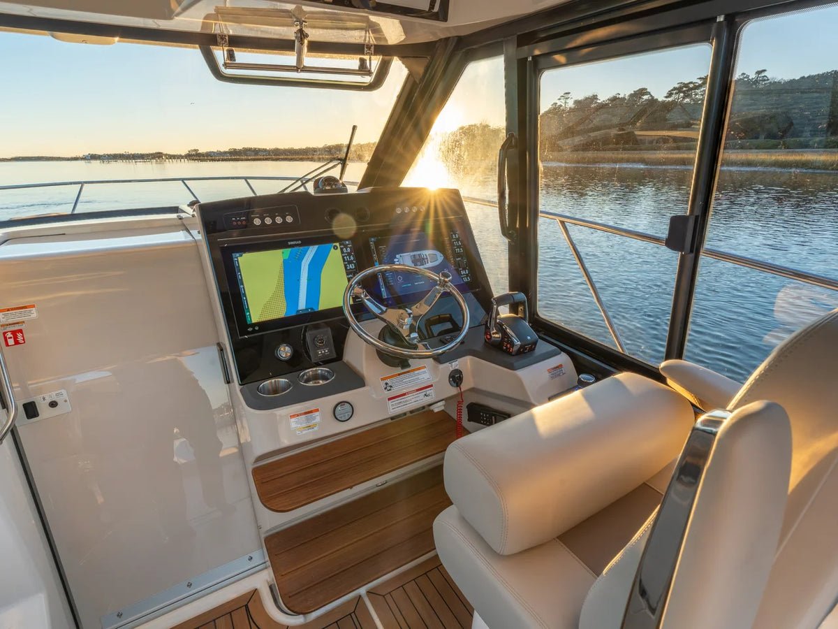 2026 Boston Whaler 365 Conquest 36.0 feet, Wrightsville Beach, North Carolina #51