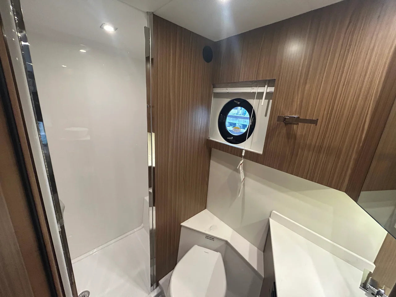 2026 Cruisers Yachts 42 Cantius 42.0 feet, Grasonville, MD #47