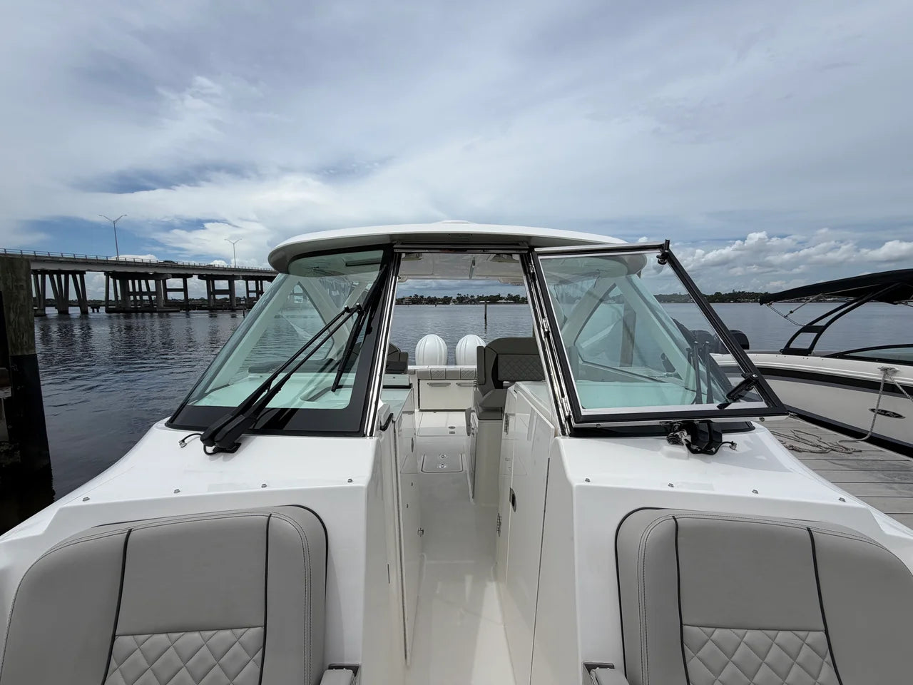 2025 Pursuit 306 DC 30.0 feet, Stuart, Florida #40