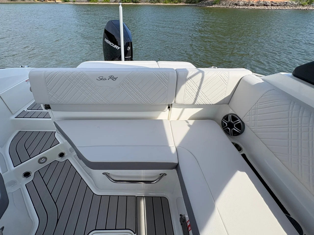2026 Sea Ray SDX 250 Outboard 25.0 feet, Lake Wylie, SC #18