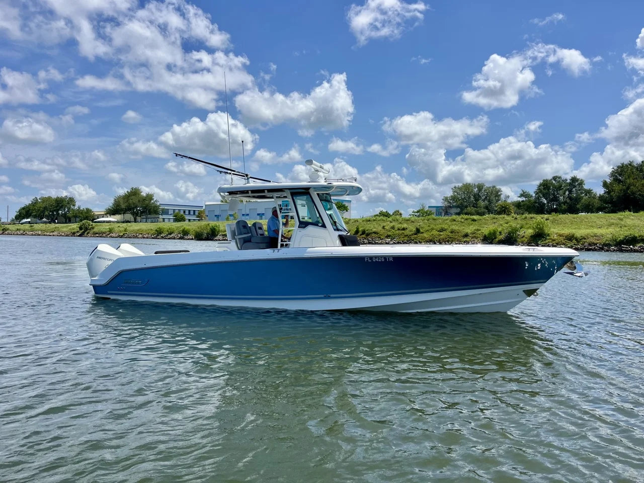 2023 Boston Whaler 330 OUTRAGE 33.0 feet, Venice, Florida #3