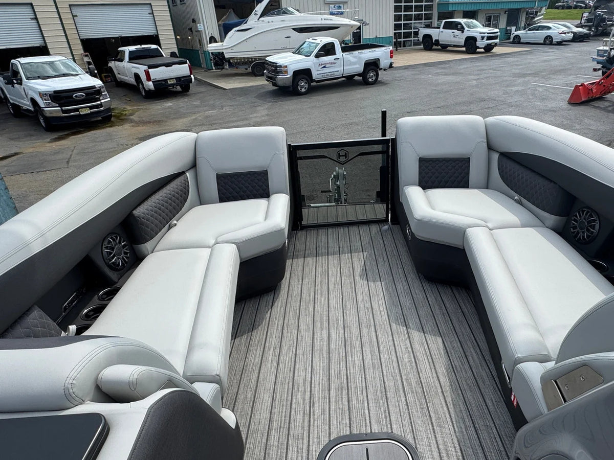 2027 Harris Sunliner 230 23.0 feet, Lake Hopatcong, NJ #23