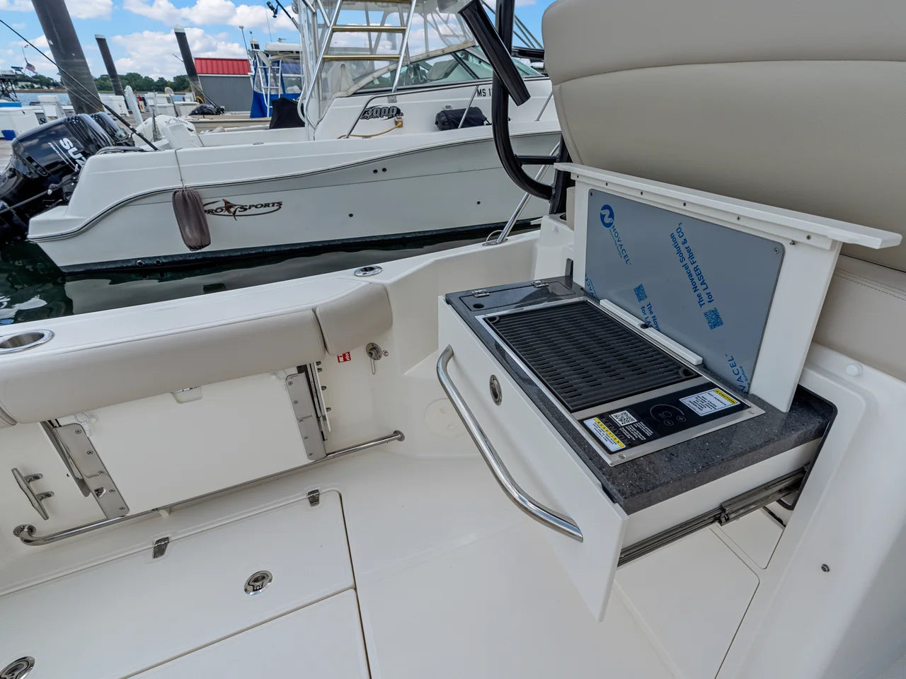 2026 Boston Whaler 325 Conquest 32.0 feet, Quincy, MA #14