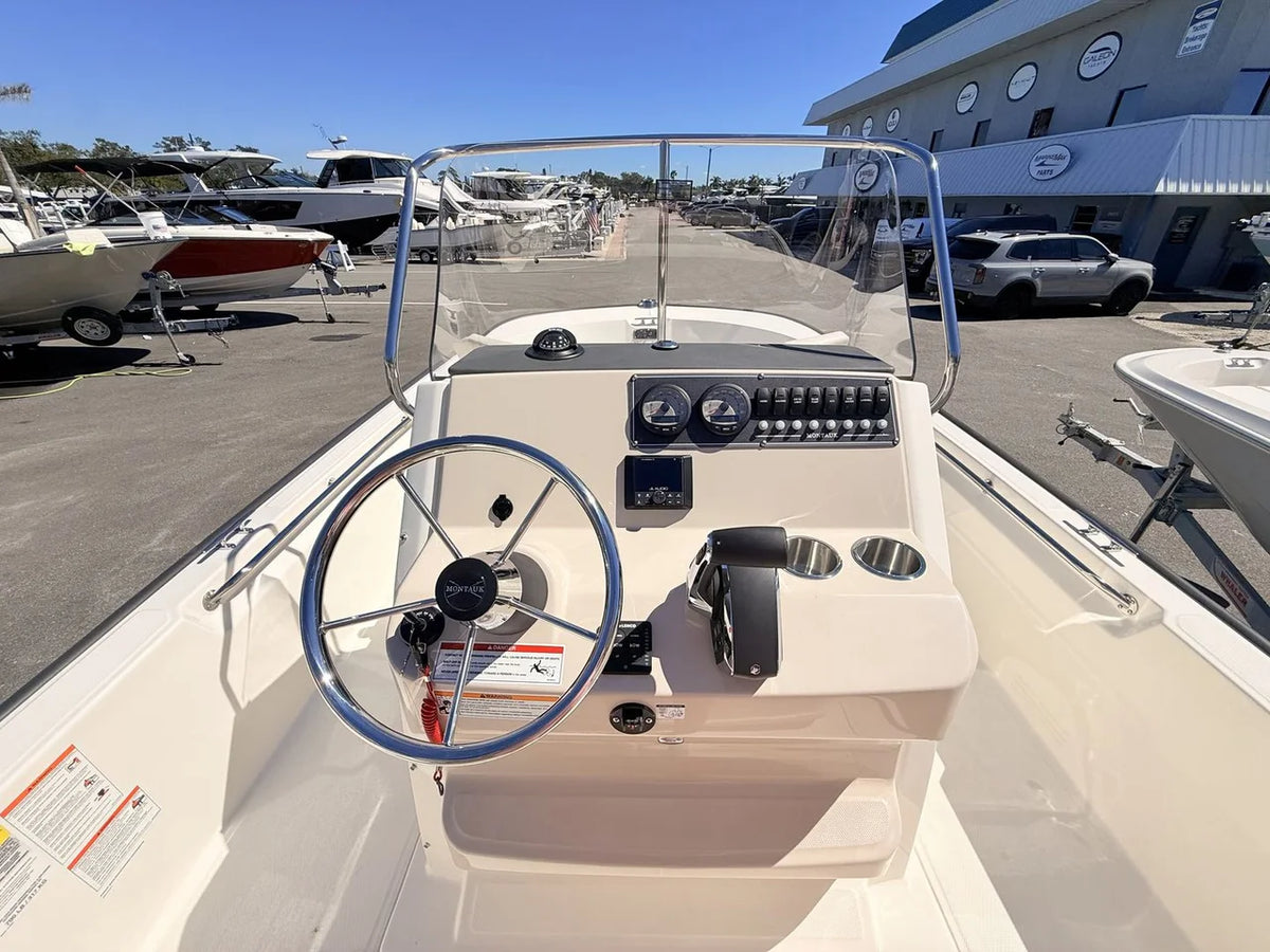 2027 Boston Whaler 210 Montauk 21.0 feet, St Petersburg, FL #27