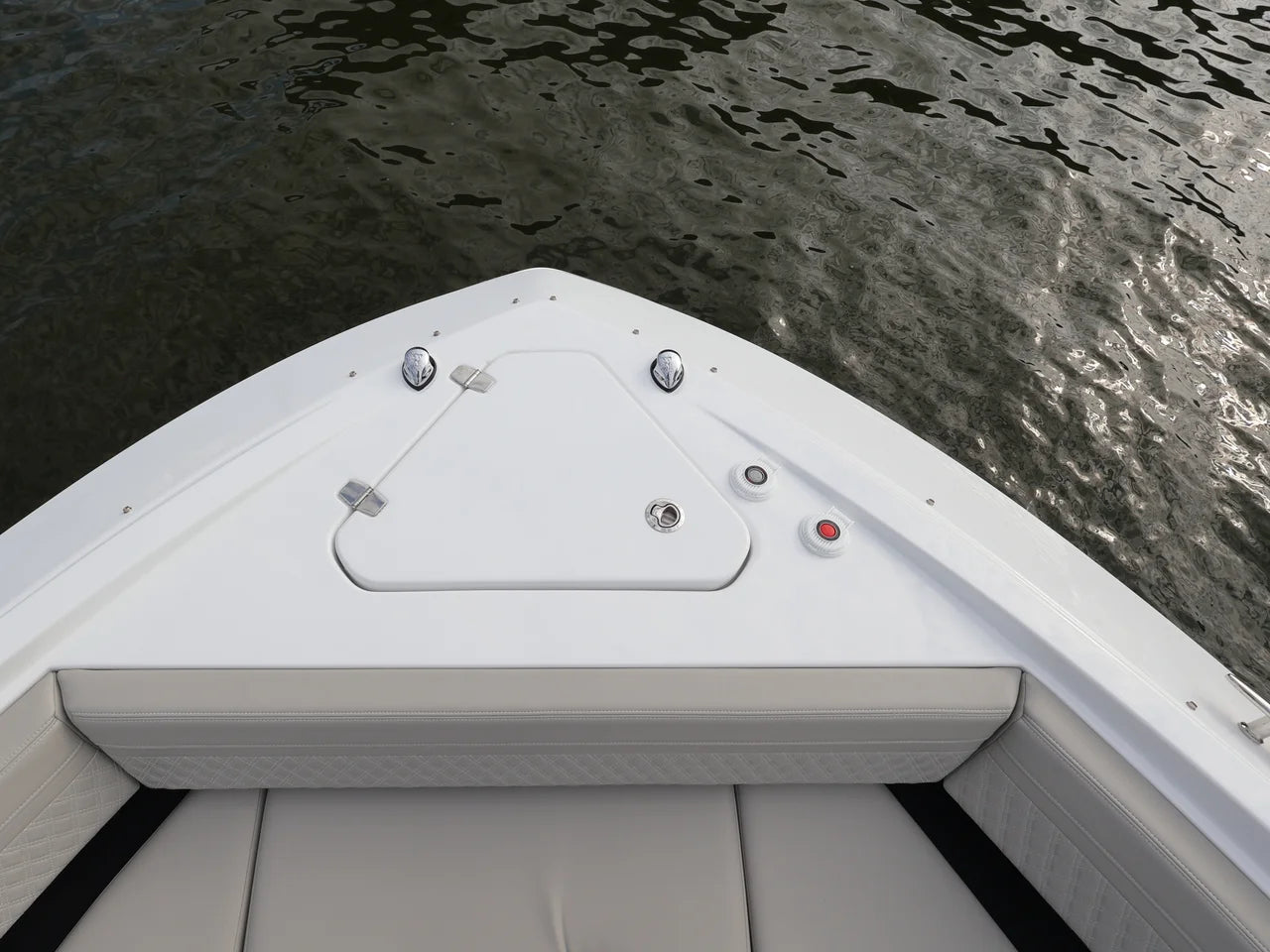 2026 Cruisers Yachts 42 GLS Outboard 42.0 feet, Naples, Florida #47