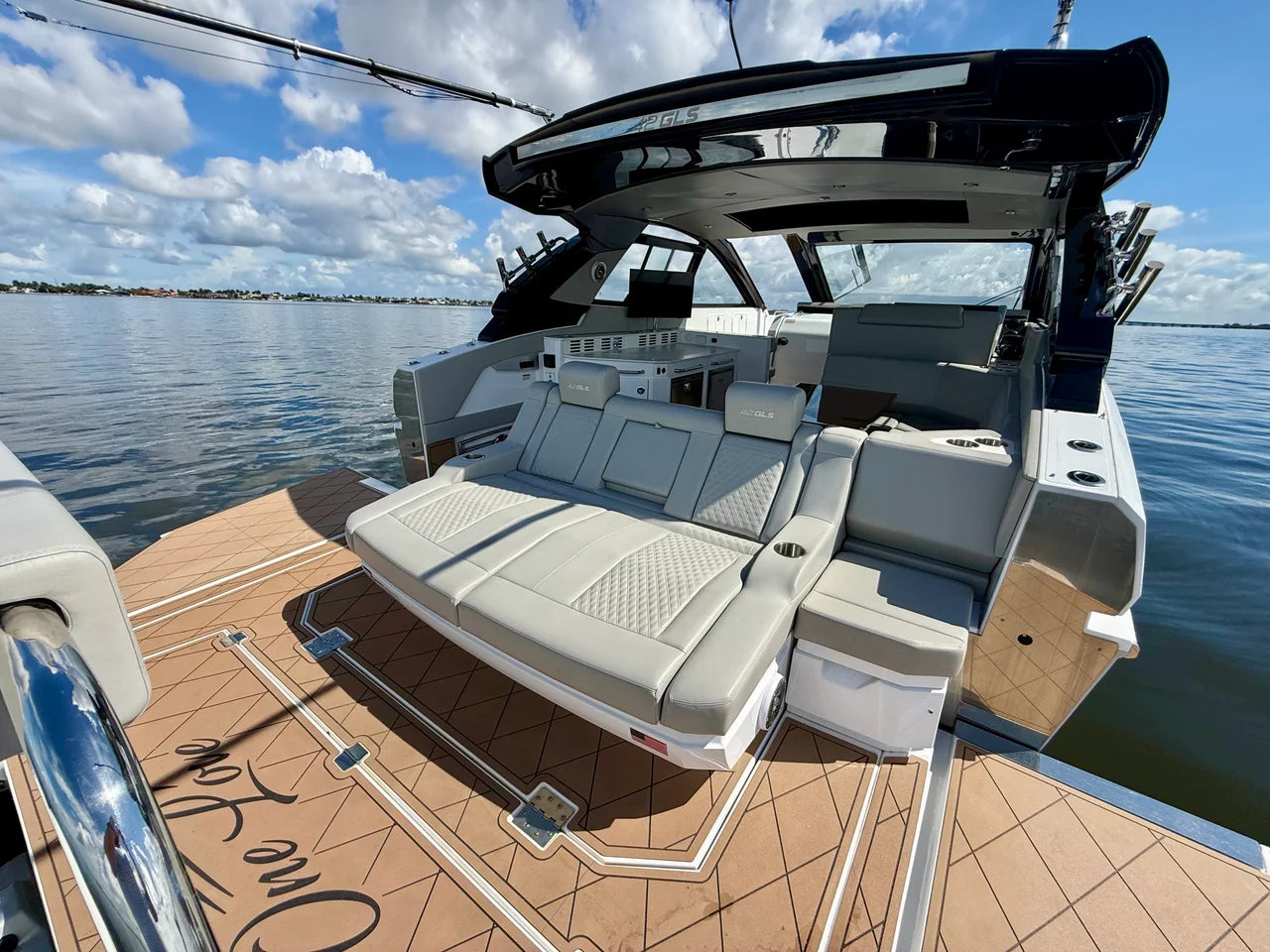 2024 Cruisers Yachts 42 GLS OB 42.0 feet, Fort Myers, FL #10