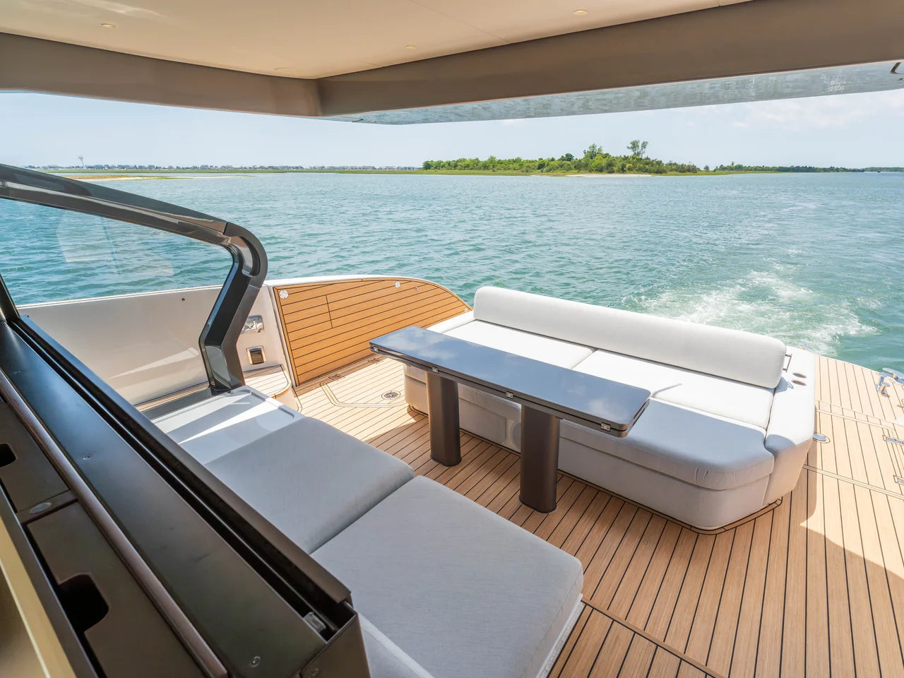 2025 Azimut Seadeck 6 60.0 feet, Wrightsville Beach, North Carolina #18