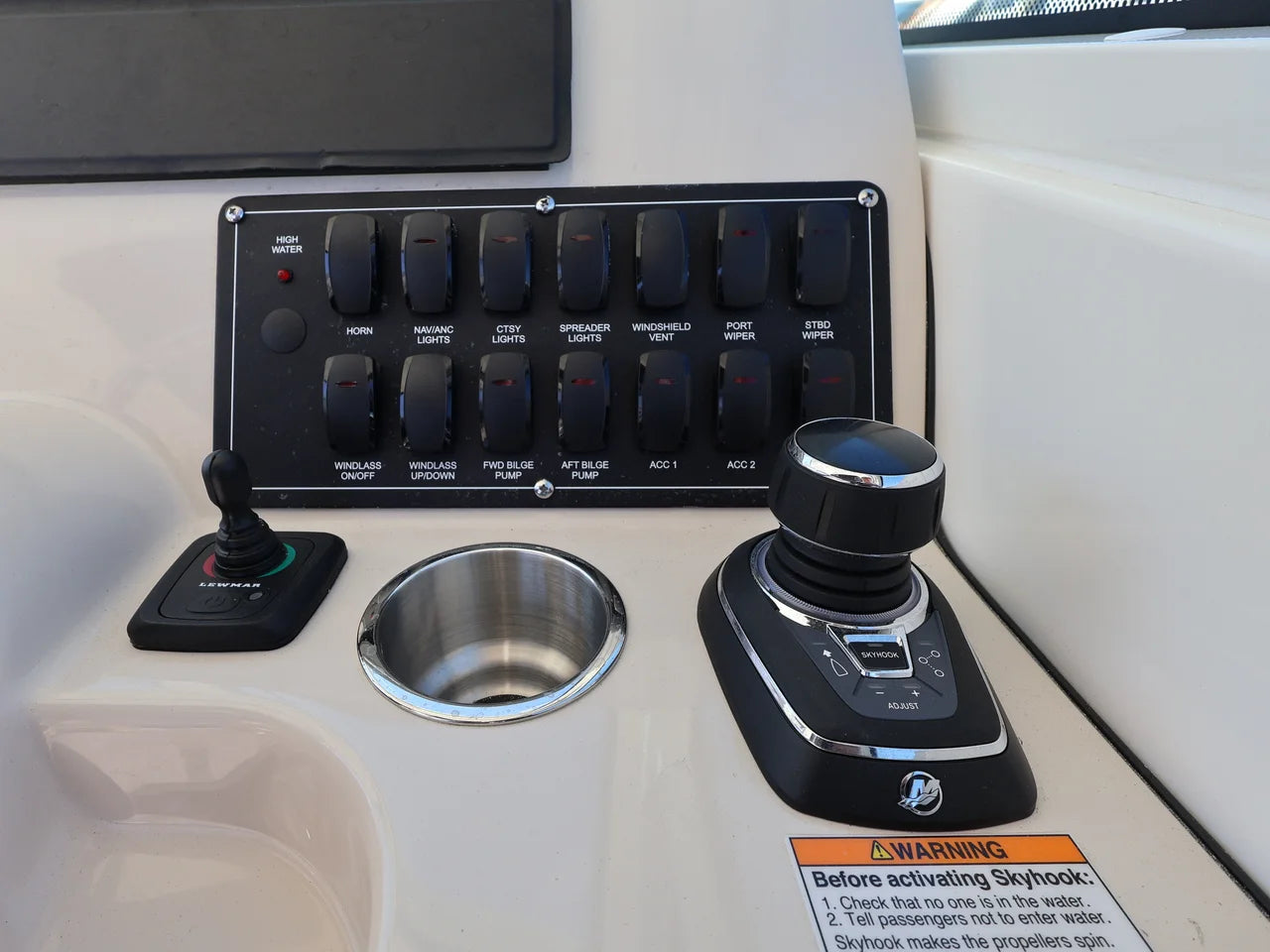 2026 Boston Whaler 285 Conquest 28.0 feet, Naples, Florida #20