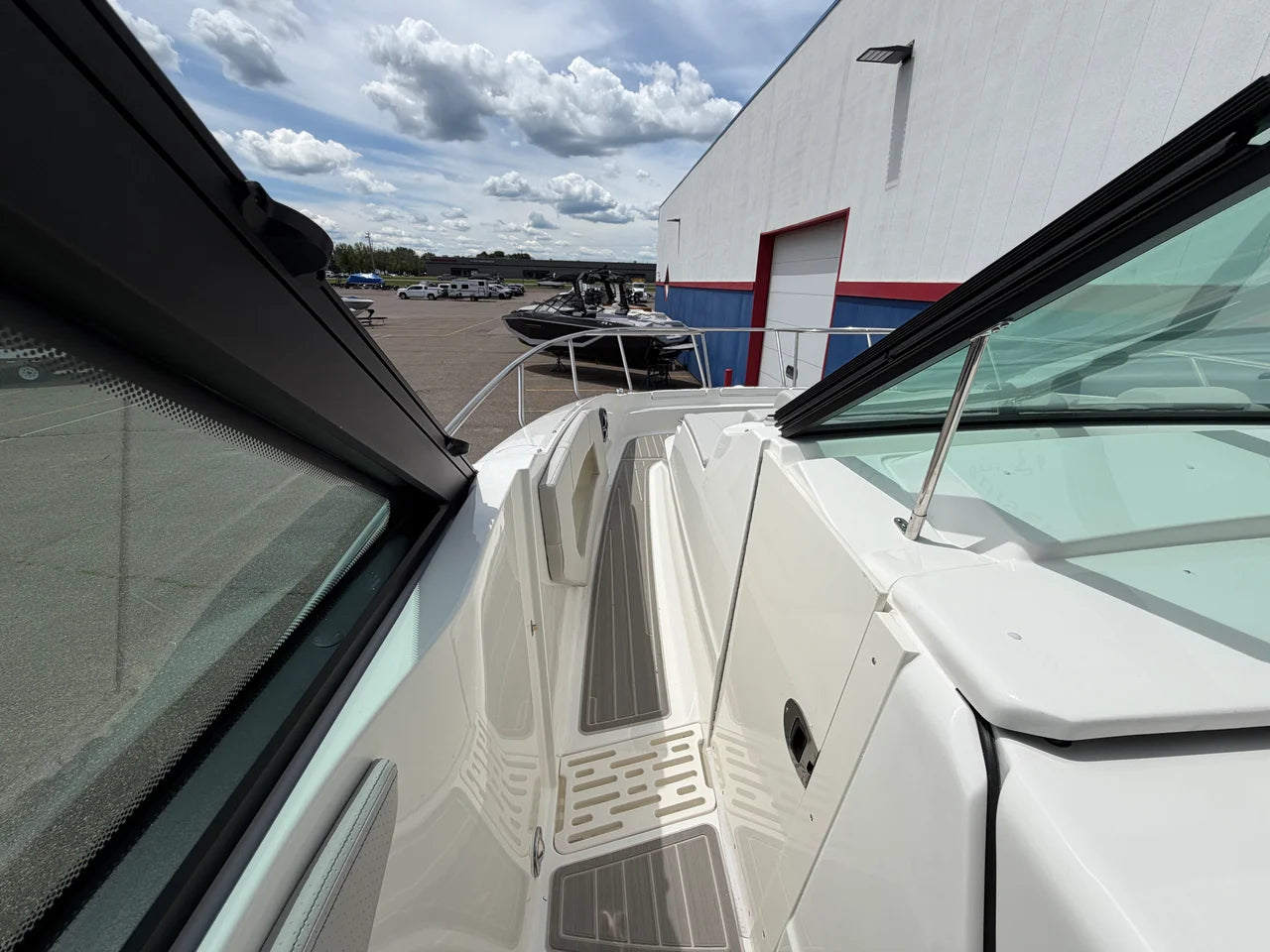 2026 Sea Ray Sundancer 320 32.0 feet, Rogers, MN #53