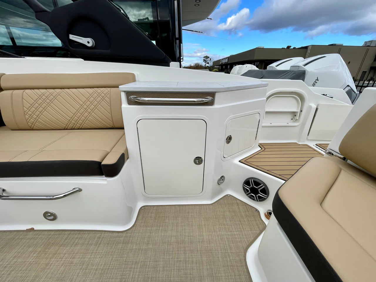 2026 Sea Ray SDX 290 Outboard 29.0 feet, Danvers, Massachusetts #5