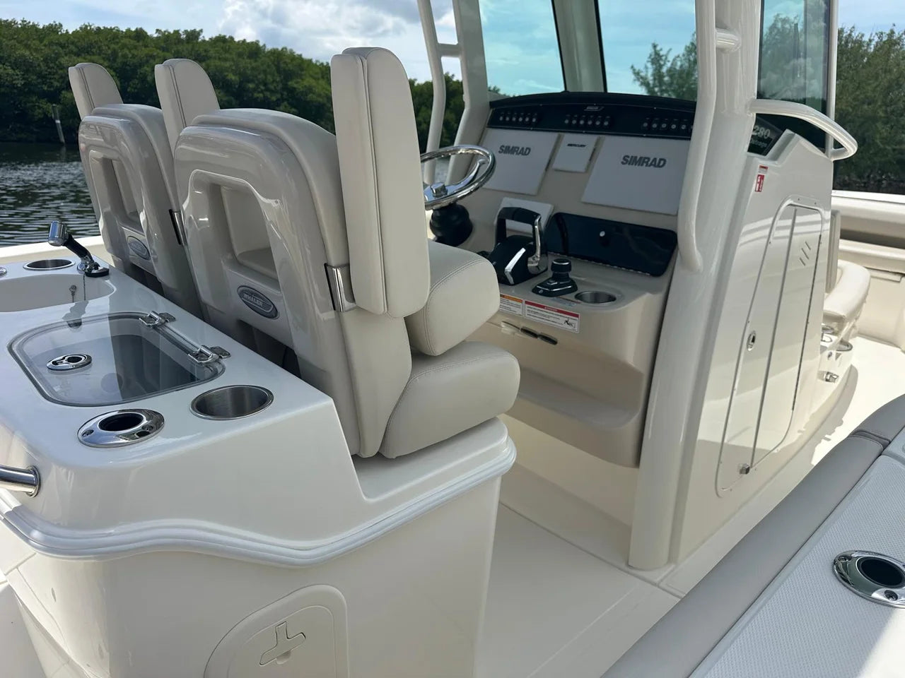 2026 Boston Whaler 280 Outrage 28.0 feet, Key Largo, FL #22