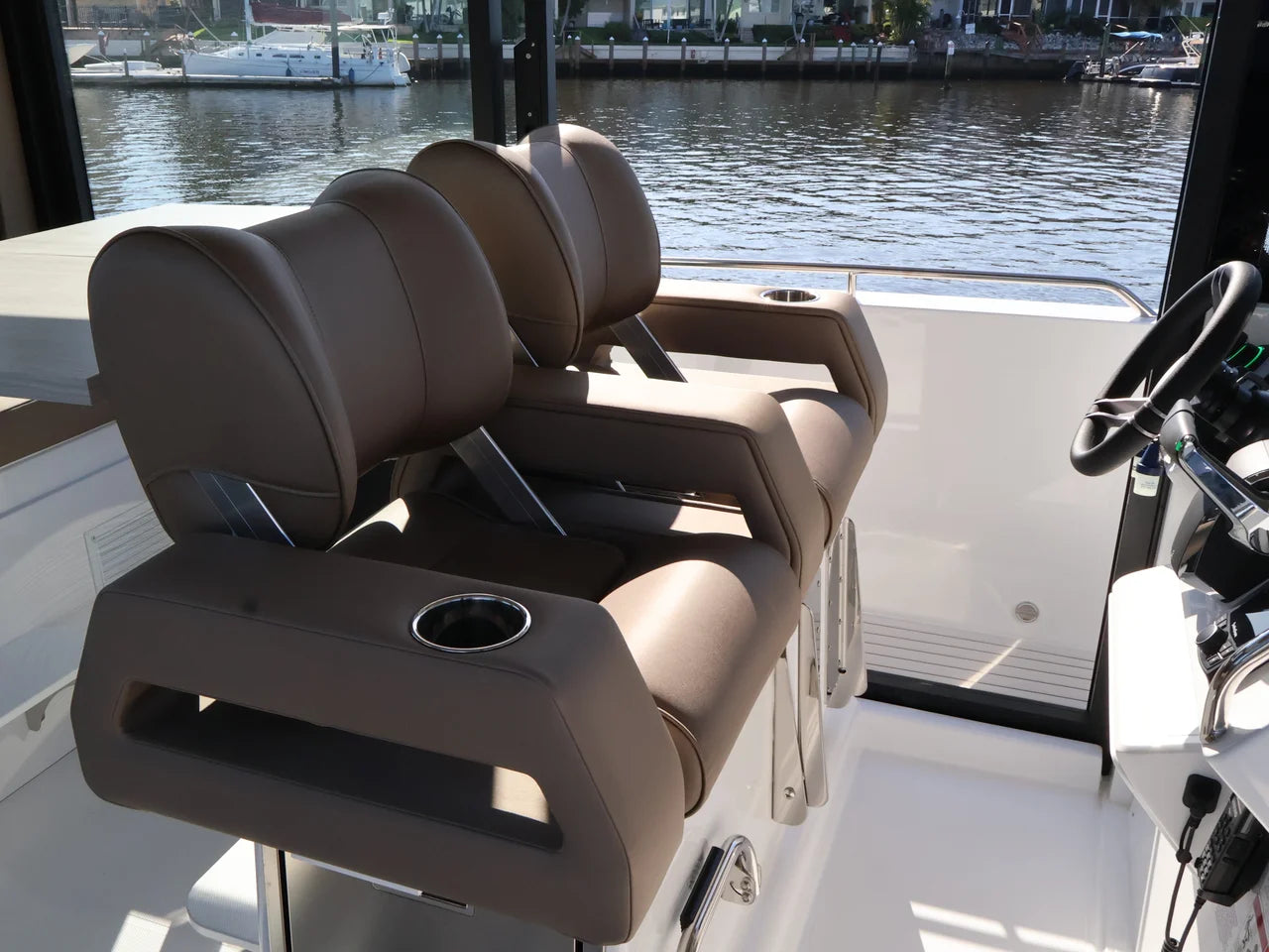 2026 Cruisers Yachts 38 VTR EC 38.0 feet, Naples, Florida #42