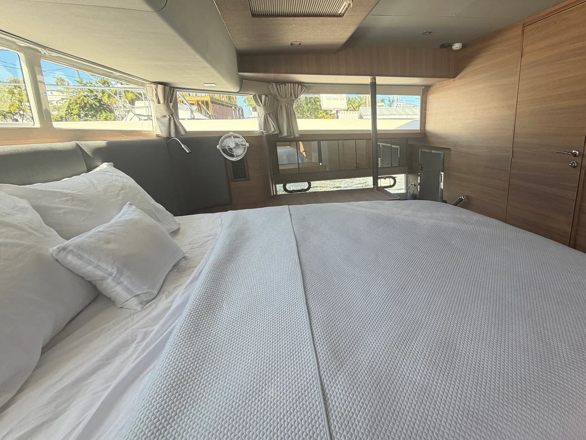 2025 Aquila 54 ENCLOSED BRIDGE 54.0 feet, Pensacola, Florida #54