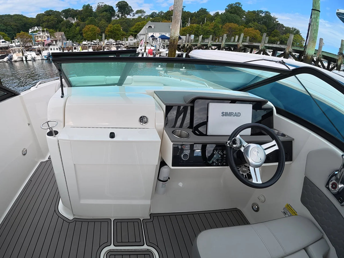 2023 Sea Ray SDX 250 Outboard 25.0 feet, Huntington, NY #21