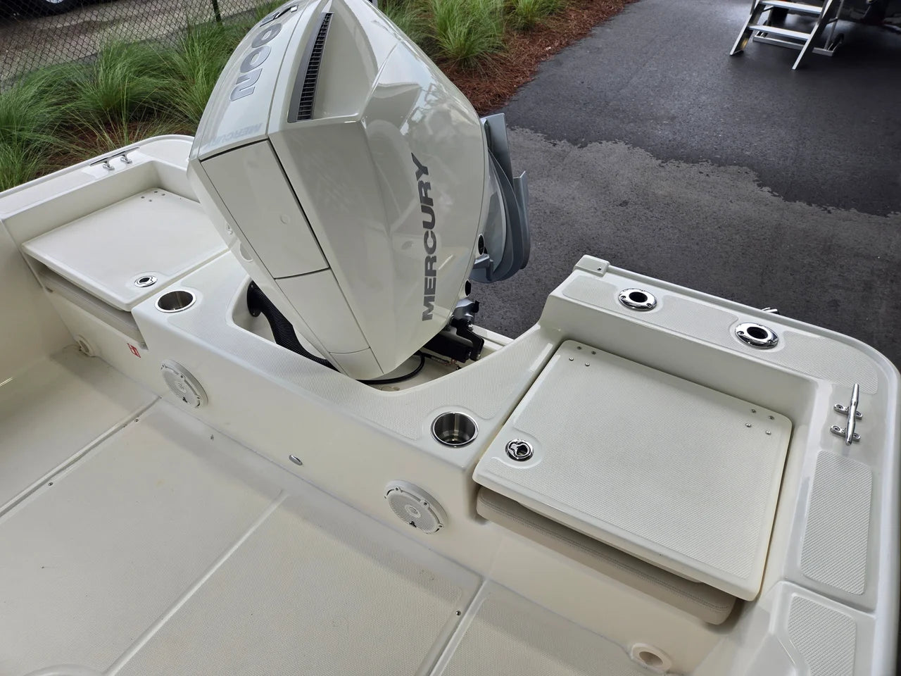 2027 Boston Whaler 210 Montauk 21.0 feet, Charleston, SC #6