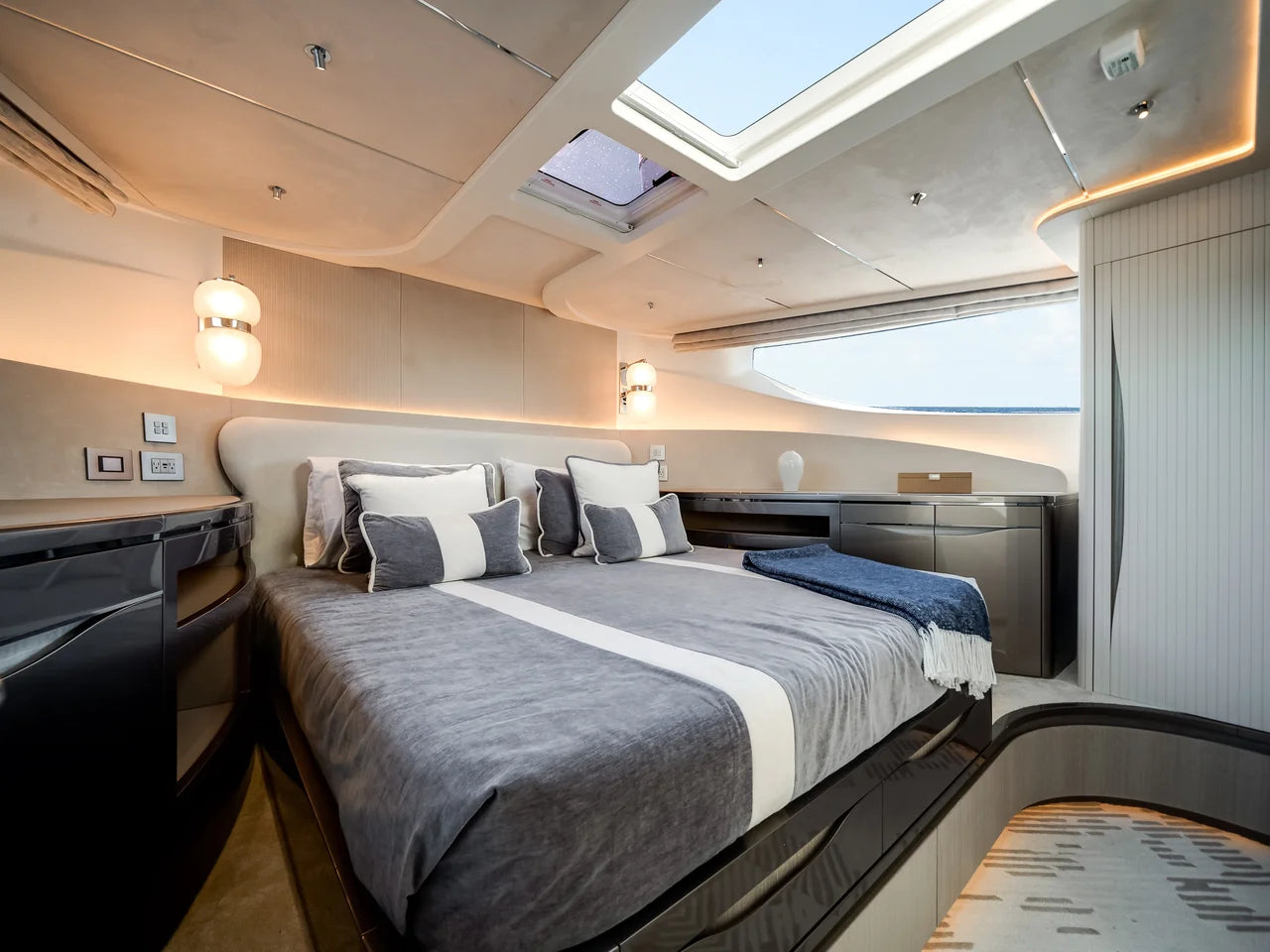 2026 Galeon 620 FLY 64.583 feet, Inuvik, Northwest Territories #77