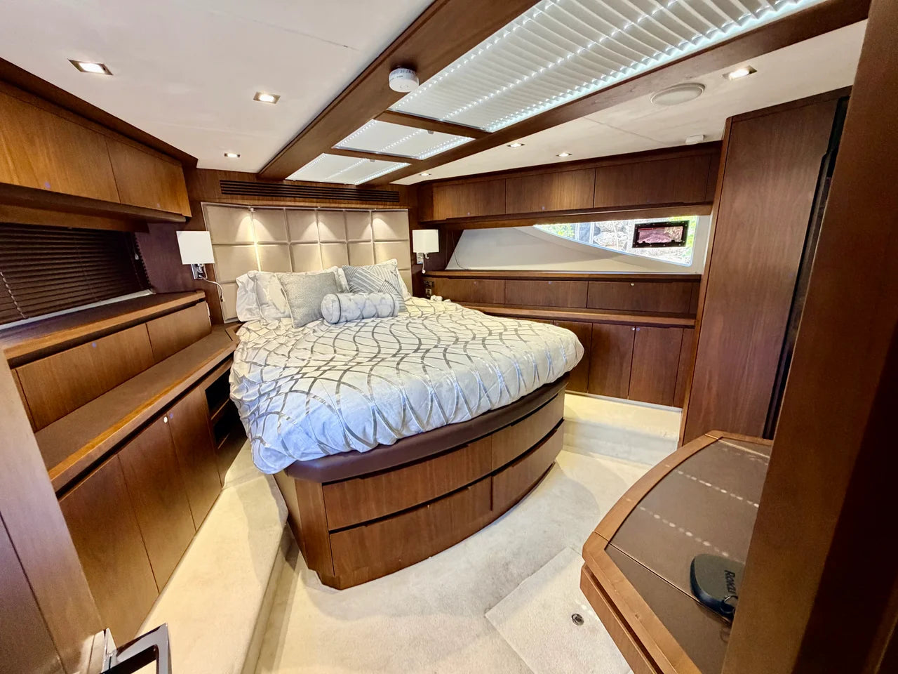 2019 Galeon 640 FLY BRIDGE 64.0 feet, Jupiter, FL #32