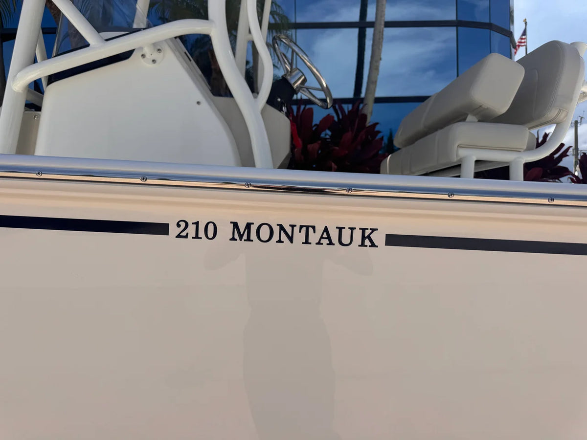 2026 Boston Whaler 210 Montauk 21.0 feet, Pompano Beach, Florida #11