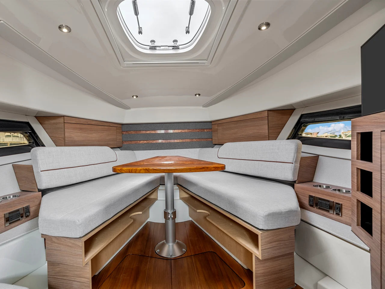 2026 Boston Whaler 365 Conquest 36.0 feet, Quincy, MA #37