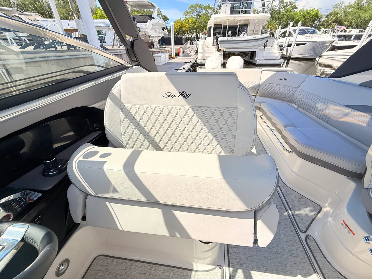 2026 Sea Ray SLX 280 Outboard 28.0 feet, St Petersburg, FL #47