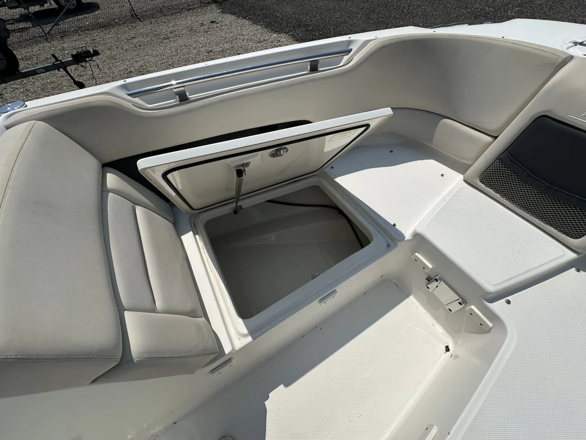 2013 Boston Whaler 230 VANTAGE 23.0 feet, Ocean View, NJ #20
