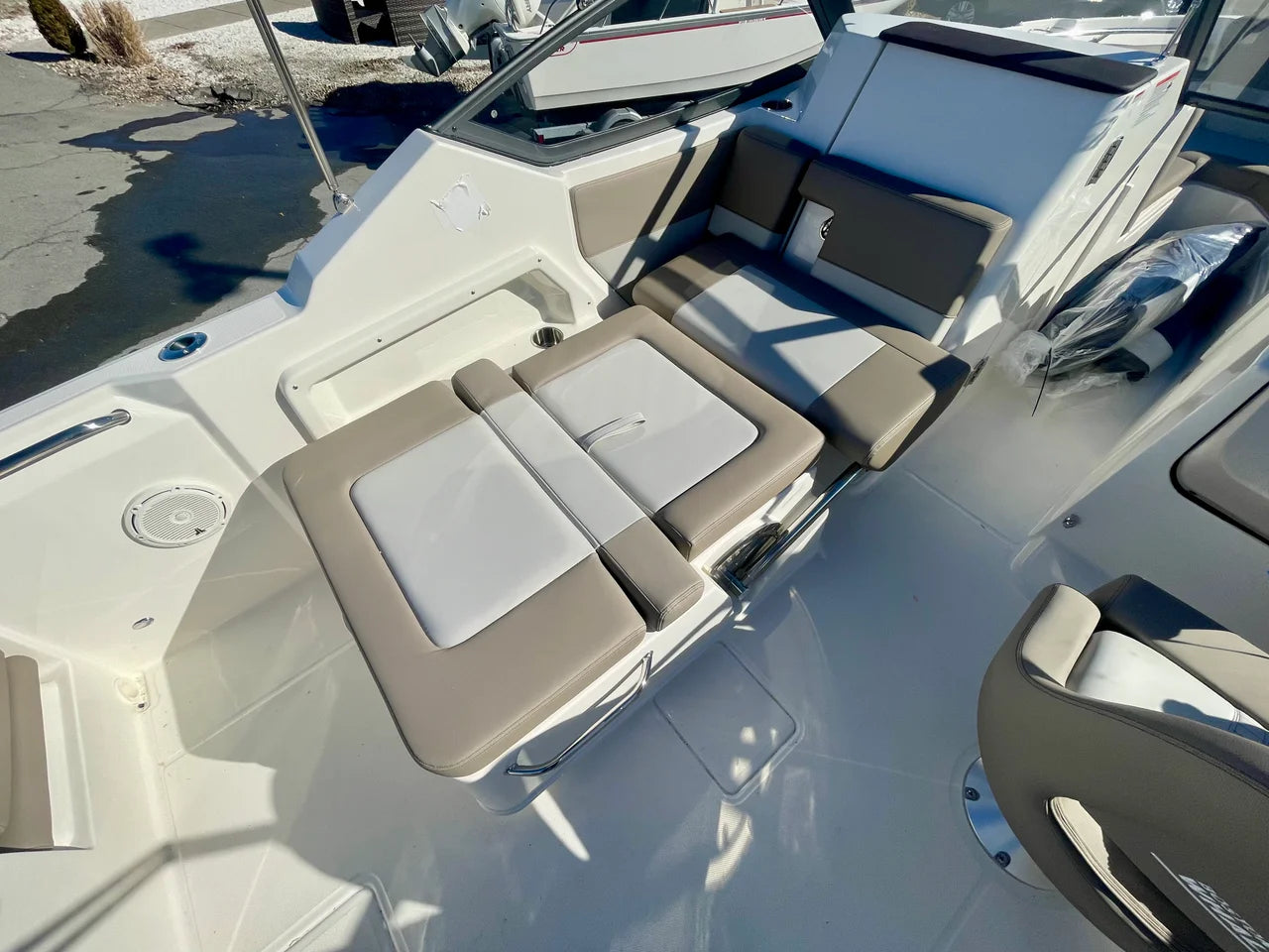 2026 Boston Whaler 210 Vantage 21.0 feet, Quincy, MA #7