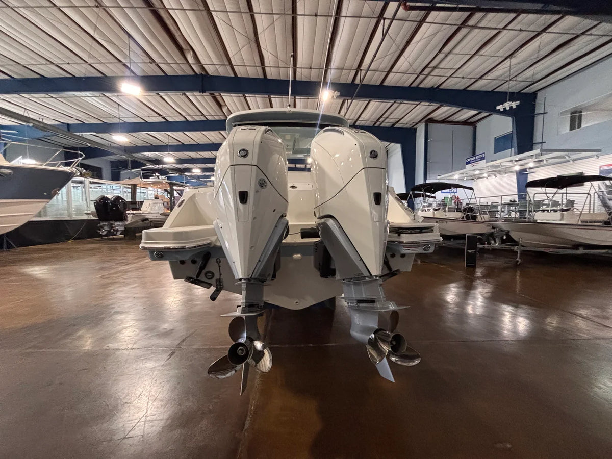 2027 Boston Whaler 280 Vantage 28.0 feet, Clearwater, Florida #6