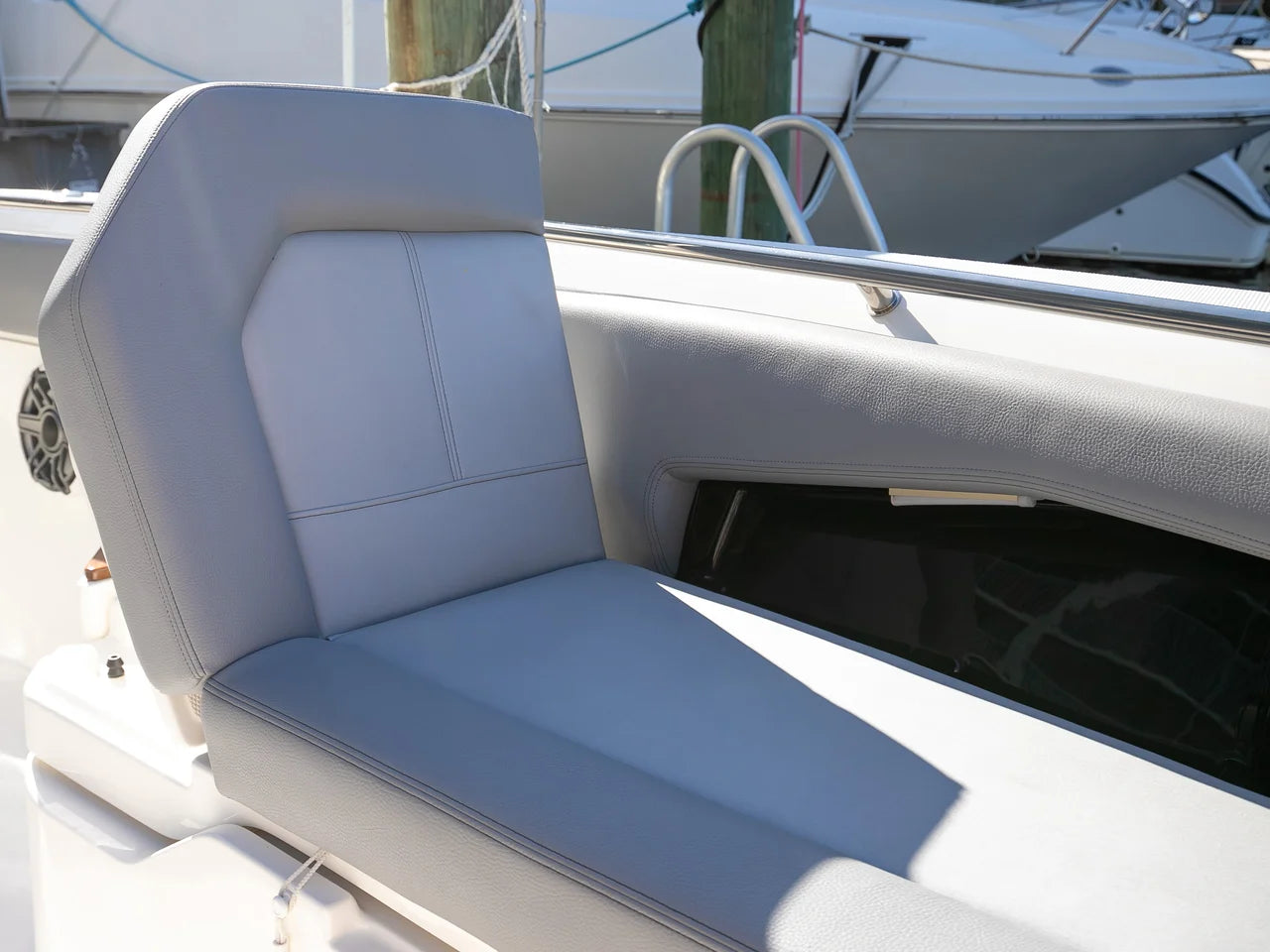 2023 Boston Whaler 360 OUTRAGE 36.0 feet, Pompano Beach, FL #19