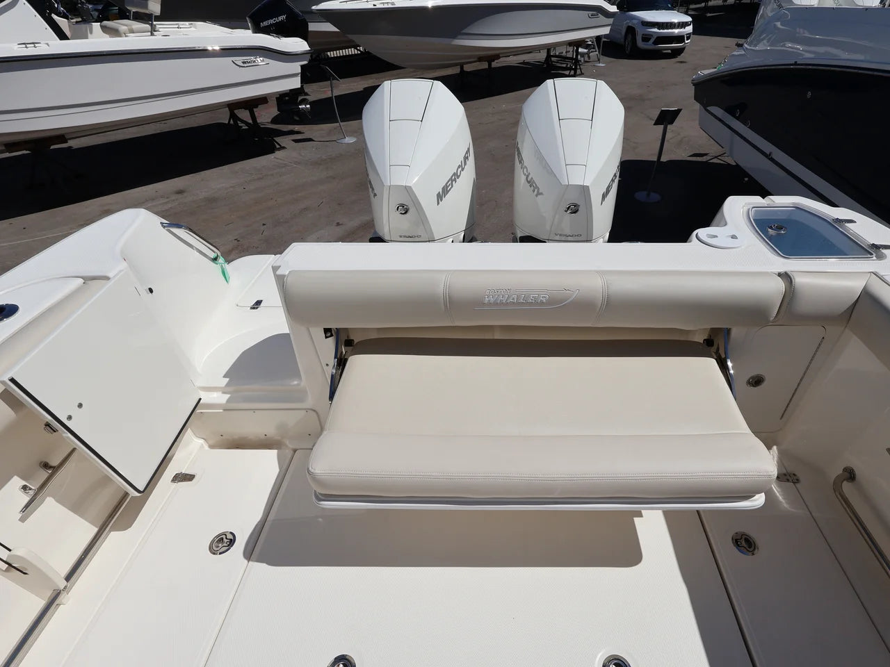 2026 Boston Whaler 285 Conquest 28.0 feet, Naples, Florida #9