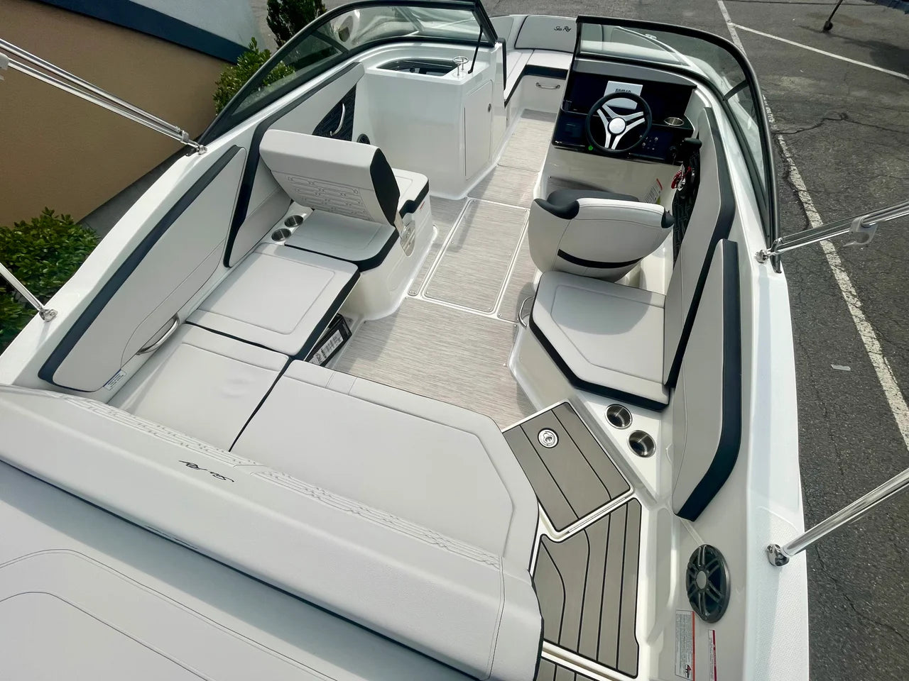 2026 Sea Ray SPX 210 Outboard 21.0 feet, Danvers, Massachusetts #5