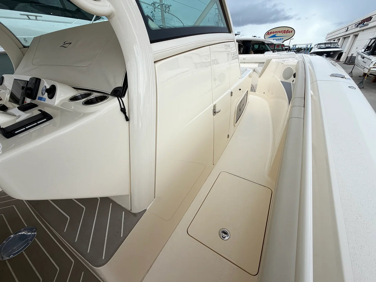 2025 Scout 400 LXF 39.0 feet, Stuart, Florida #38