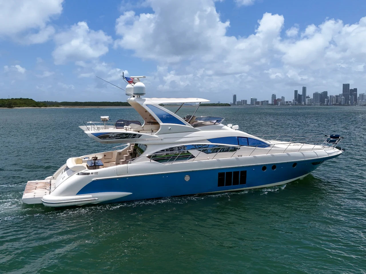 2012 Azimut 64 FLY 64.0 feet, Miami Beach, FL #9