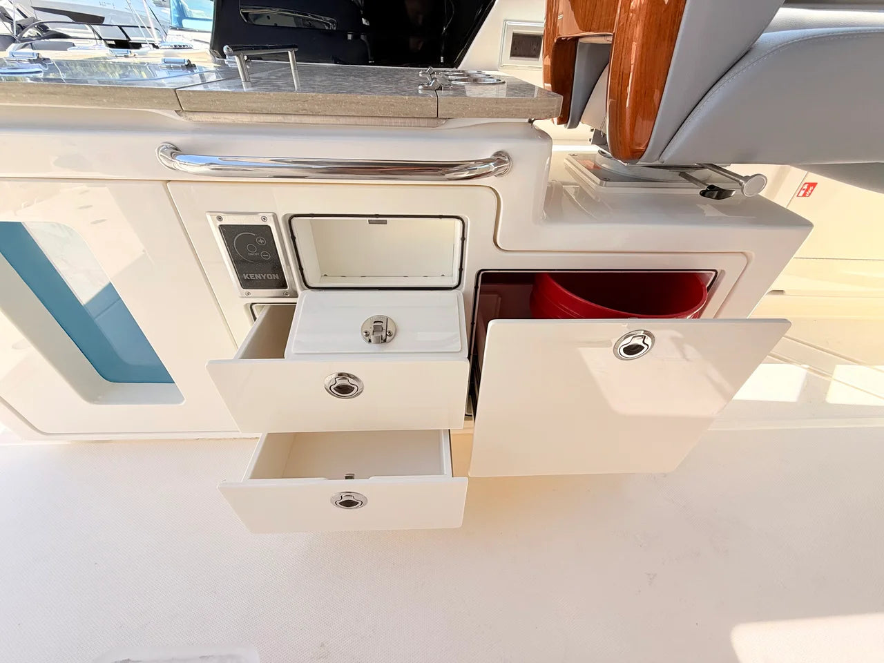 2026 Boston Whaler 380 Realm 38.0 feet, St Petersburg, FL #44