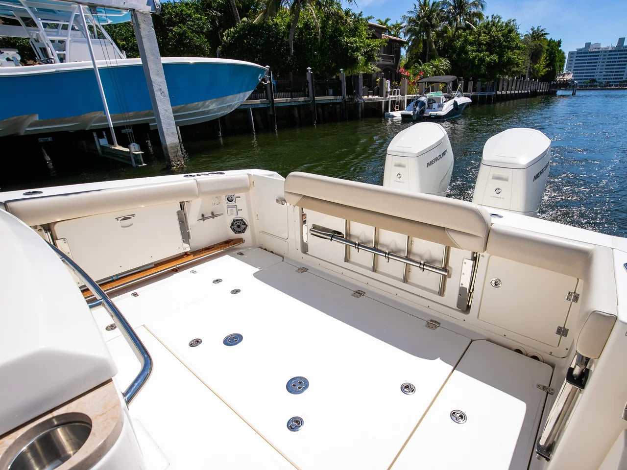 2024 Boston Whaler 380 OUTRAGE 38.0 feet, Ft. Lauderdale, FL #27