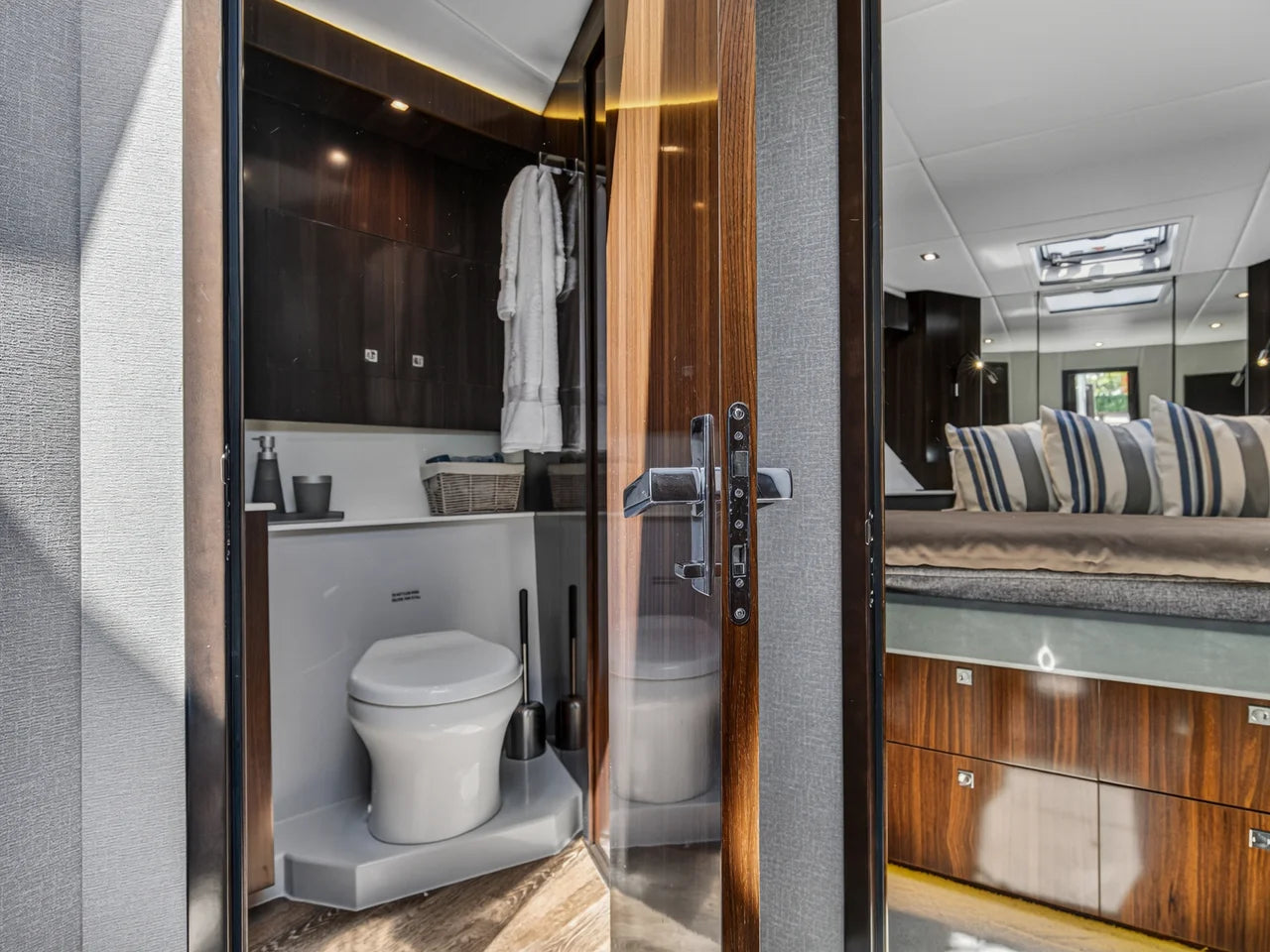 2023 Cruisers Yachts 50 CANTIUS 50.0 feet, Palm Beach, FL #78