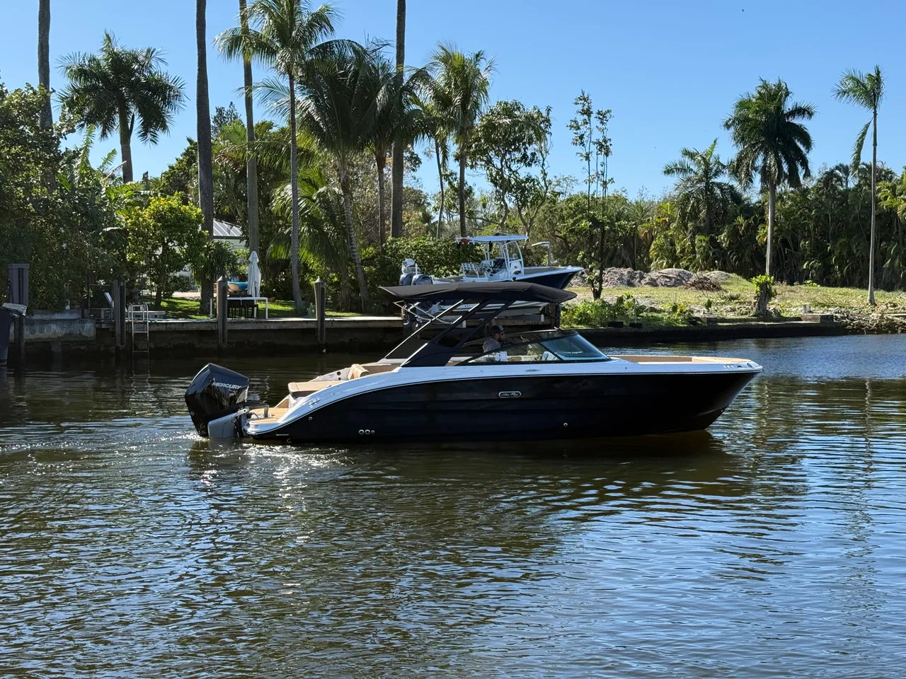 2026 Sea Ray SDX 270 Outboard 27.0 feet, Miami, FL #1