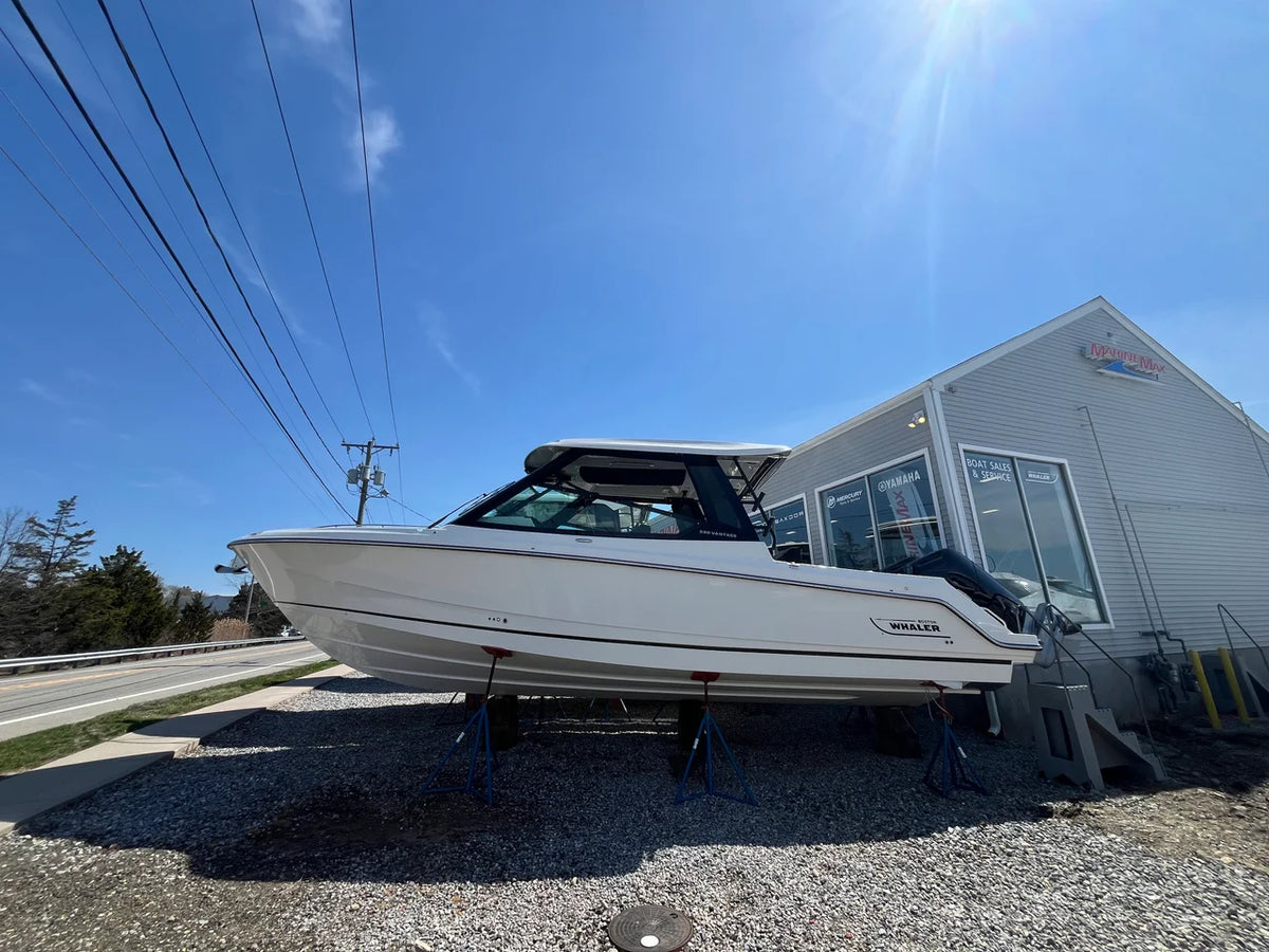2026 Boston Whaler 330 Vantage 33.0 feet, Westbrook, Connecticut #6