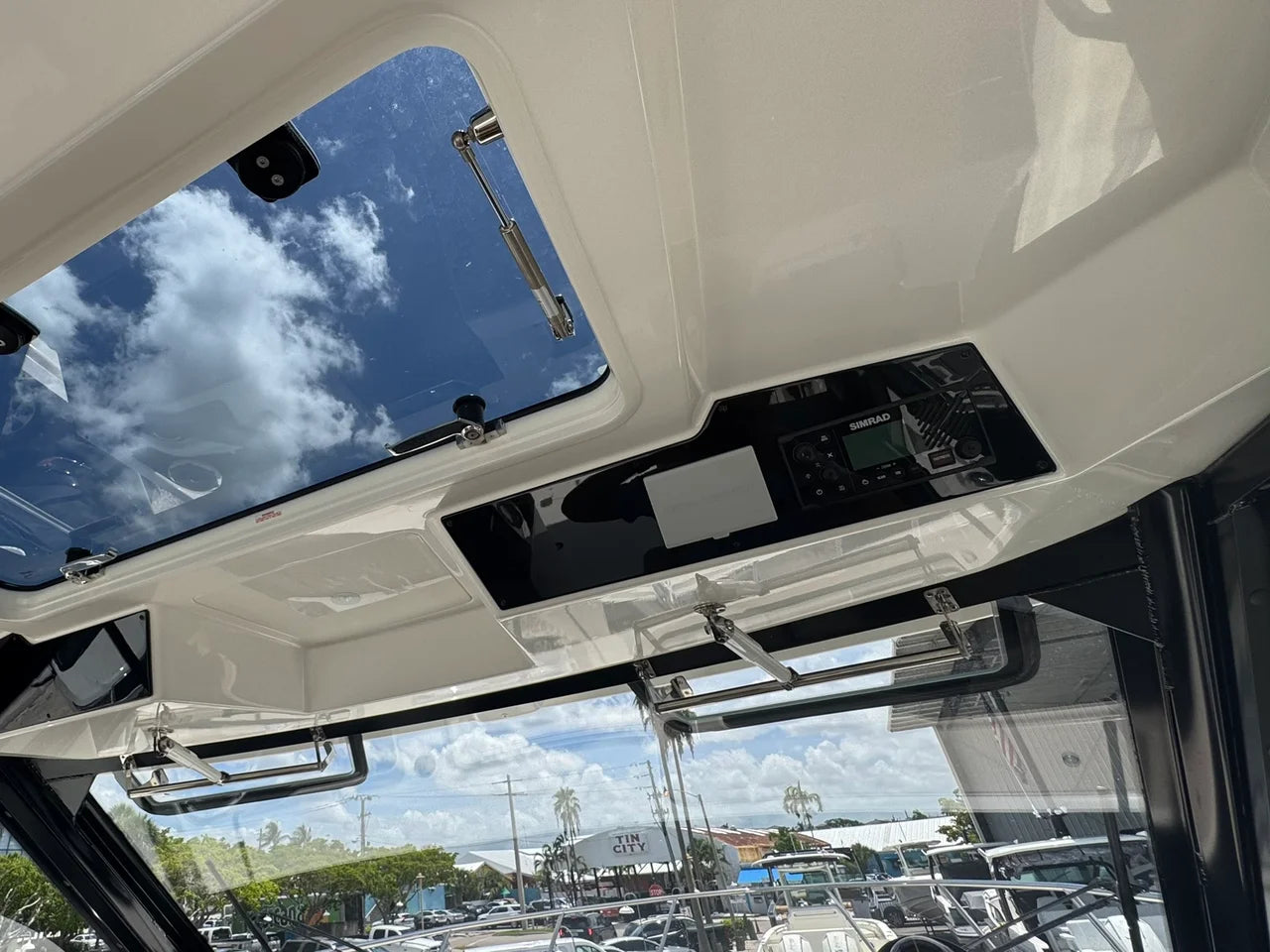 2025 Boston Whaler 365 Conquest 36.0 feet, Naples, Florida #45