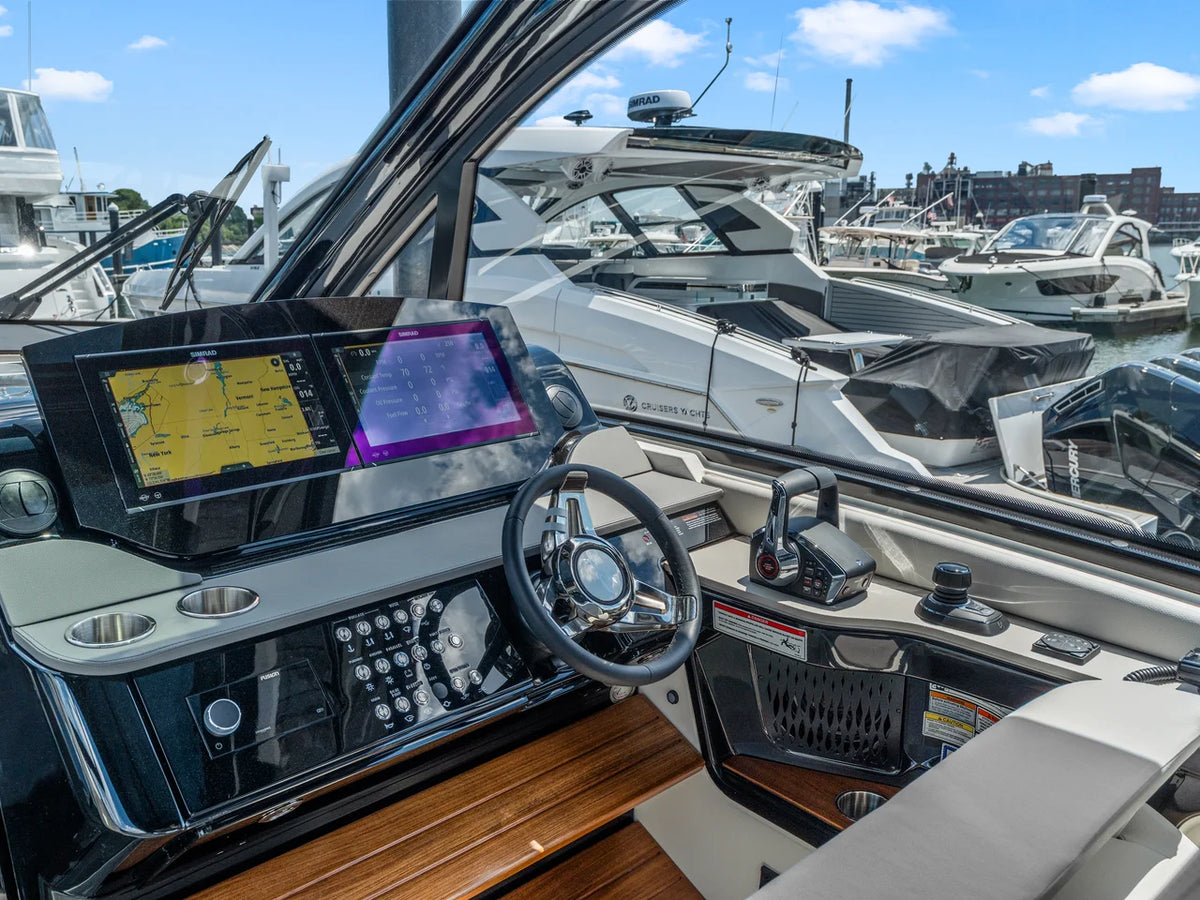 2026 Sea Ray Sundancer 370 Outboard 37.0 feet, Quincy, MA #21